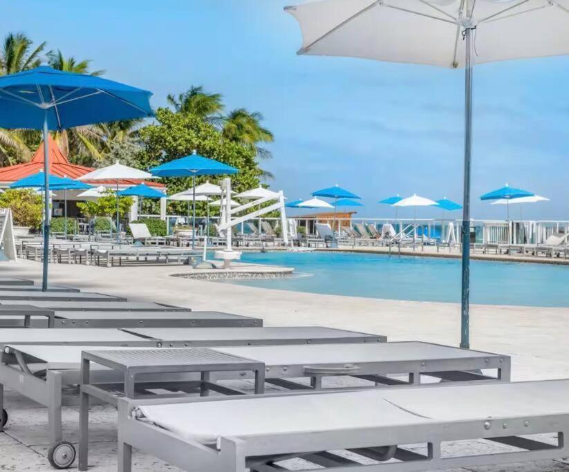 Апартаменти Oceanfront With Balcony Sunny Isles - Spectacular! Маямі-Біч Екстер'єр фото