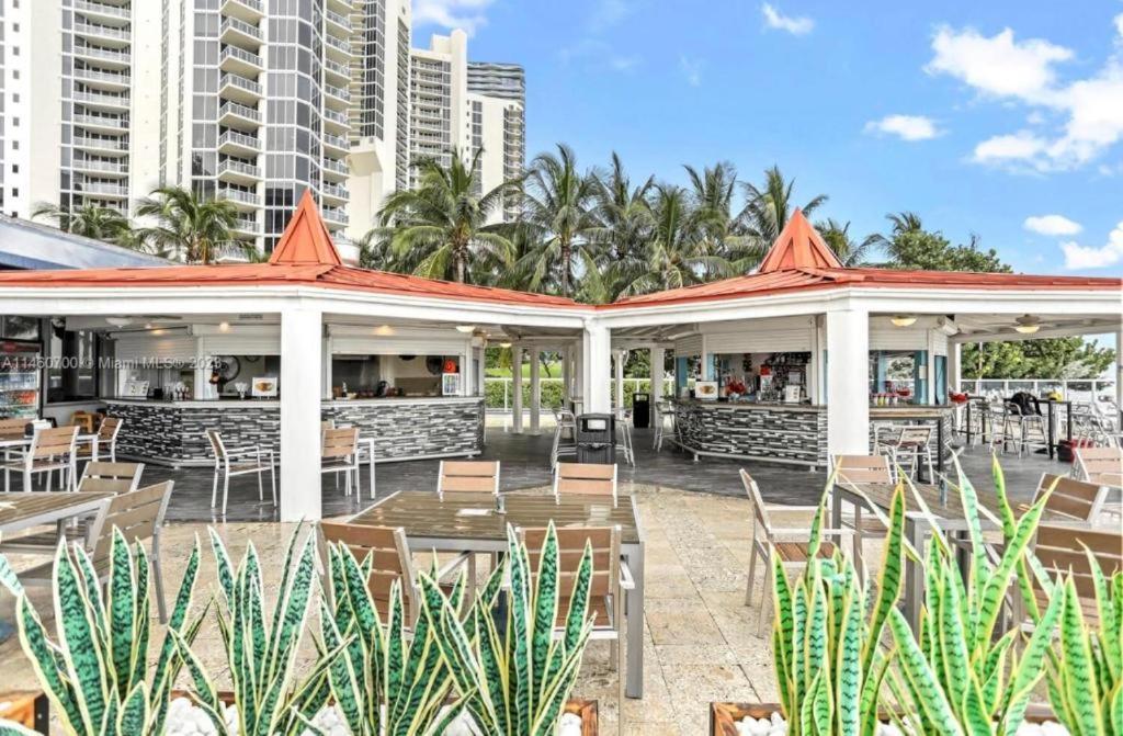 Апартаменти Oceanfront With Balcony Sunny Isles - Spectacular! Маямі-Біч Екстер'єр фото
